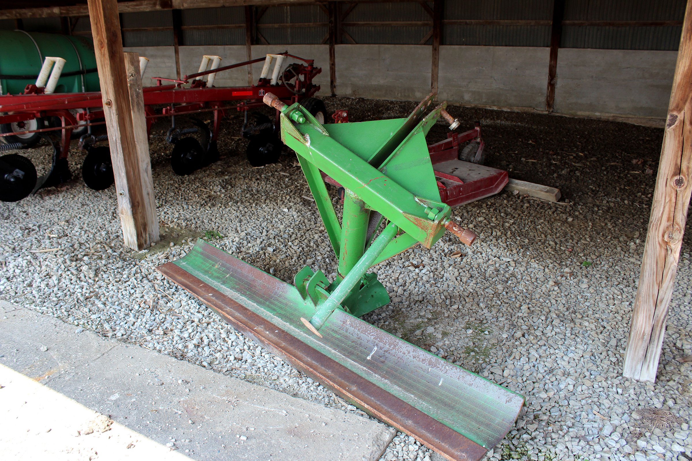 Property photo 50 - FARM EQUIPMENT RETIREMENT AUCTION IN CLINTON COUNTY, INDIANA