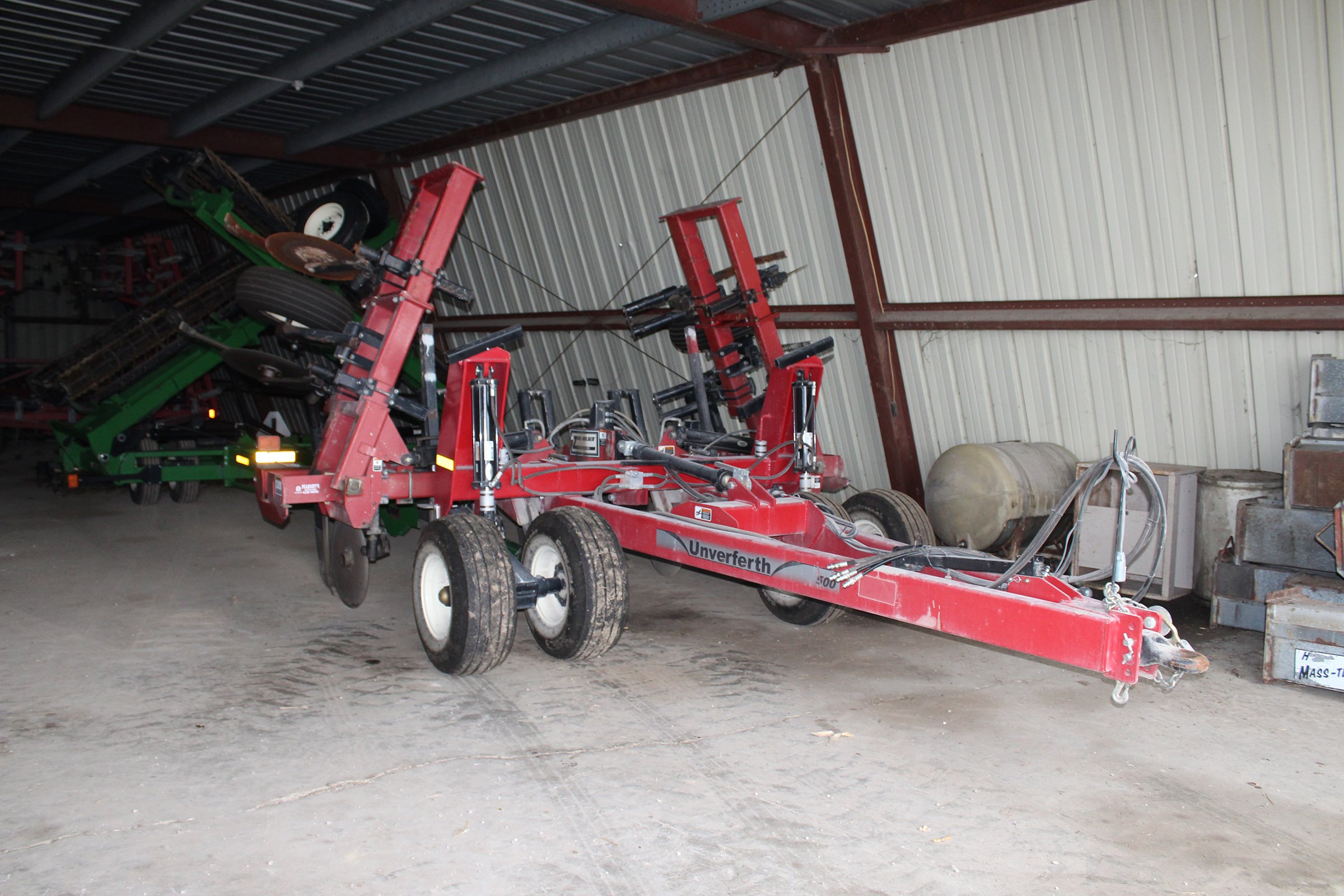 Property photo 31 - FARM EQUIPMENT RETIREMENT AUCTION IN CLINTON COUNTY, INDIANA
