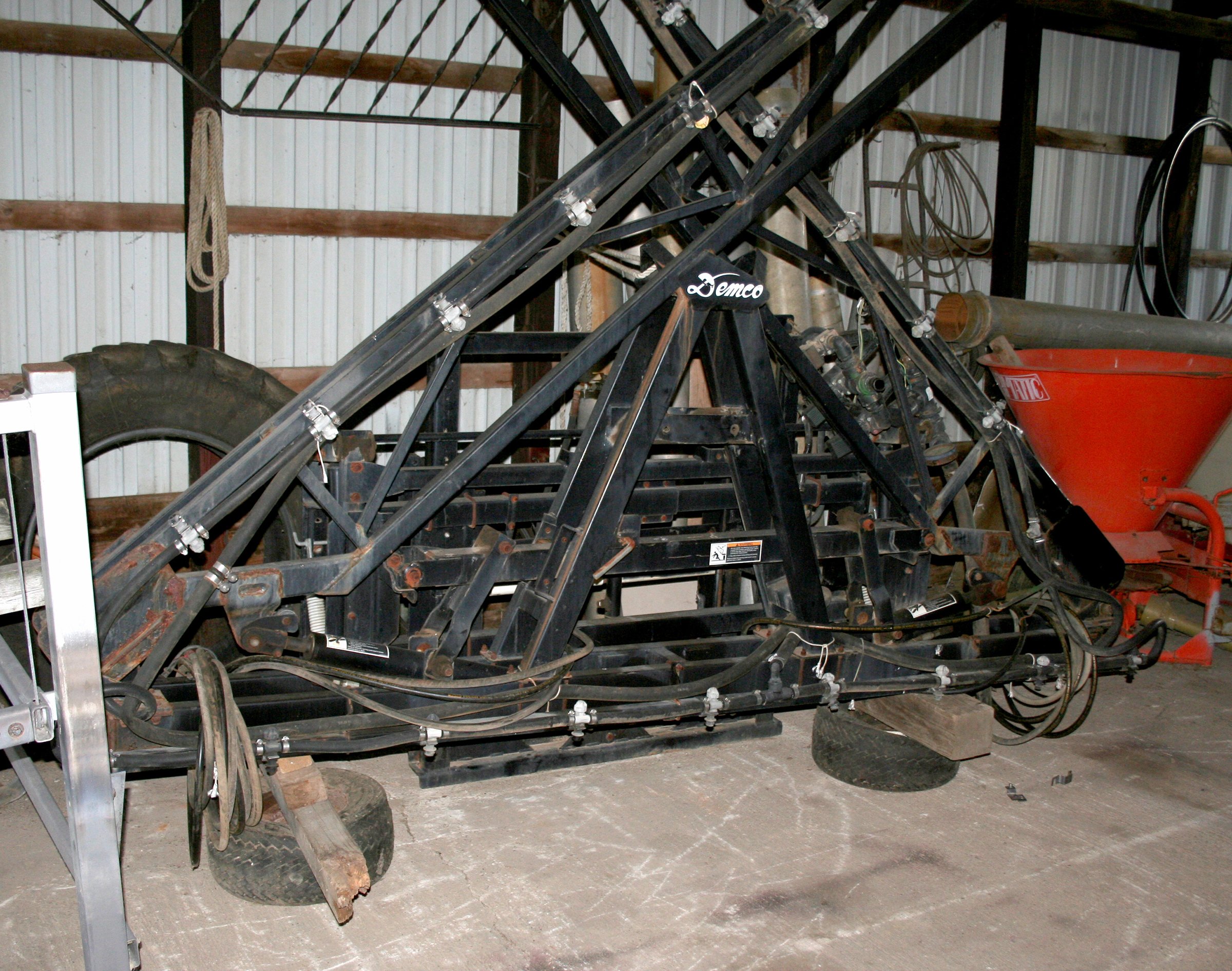 Property photo 93 - AREA FARMERS & CONTRACTORS EQUIPMENT AUCTION IN SOUTHERN CASS CO., MICHIGAN