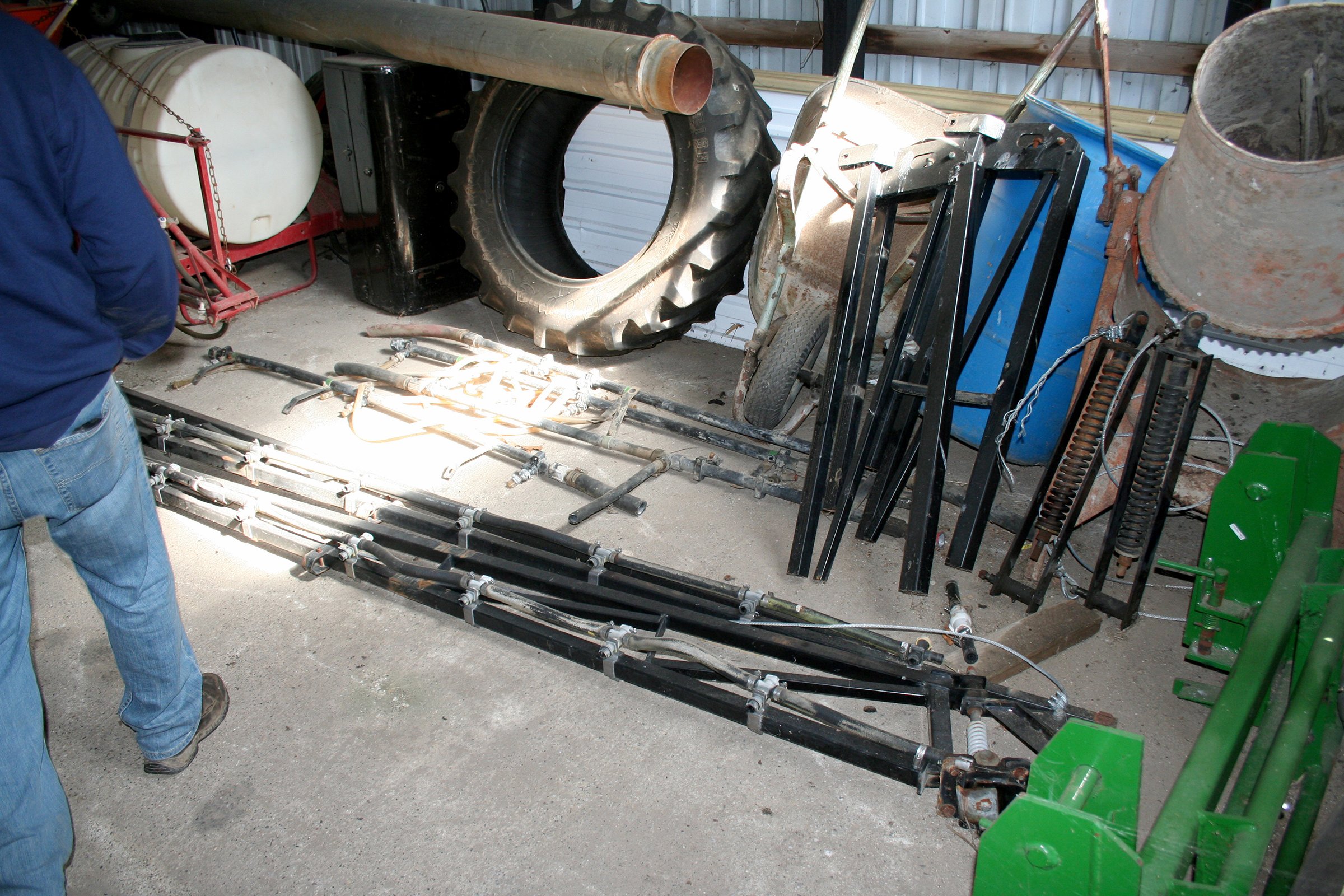 Property photo 84 - AREA FARMERS & CONTRACTORS EQUIPMENT AUCTION IN SOUTHERN CASS CO., MICHIGAN