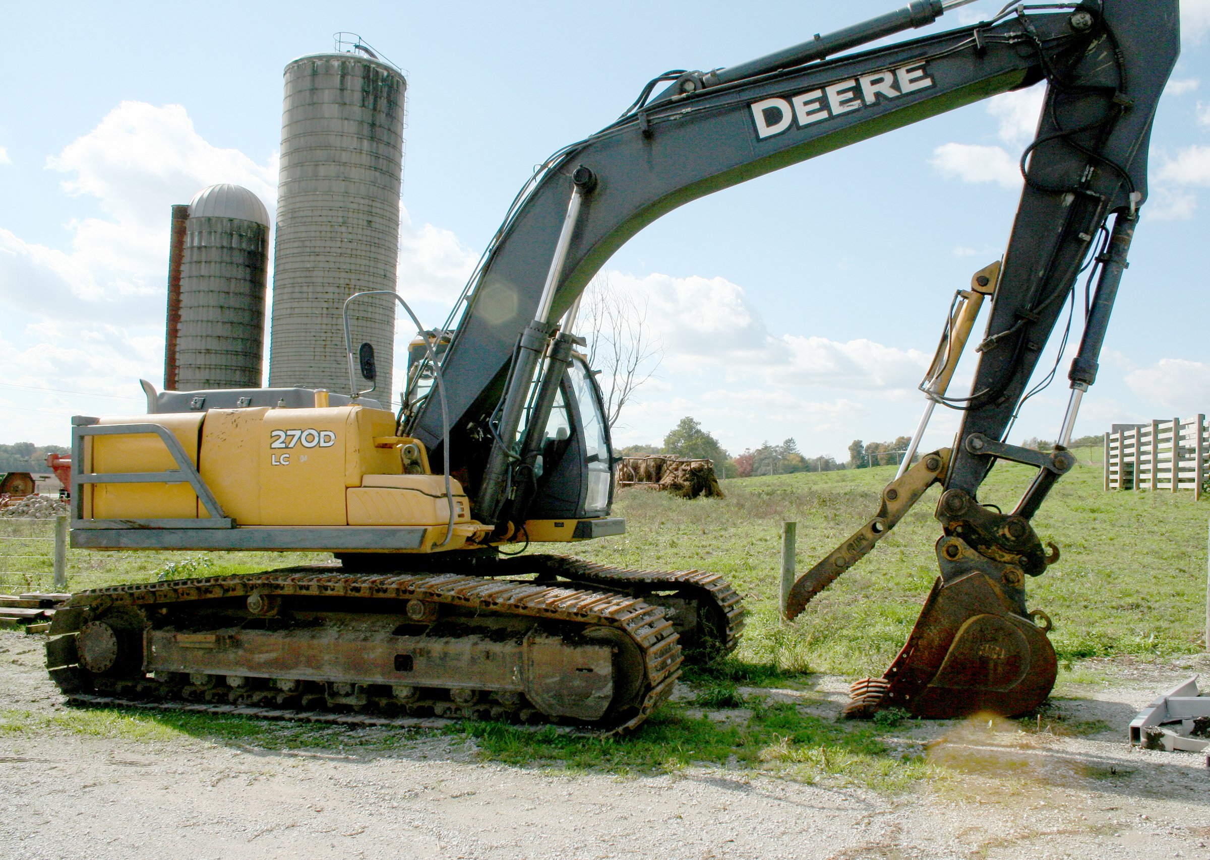 Property photo 45 - AREA FARMERS & CONTRACTORS EQUIPMENT AUCTION IN SOUTHERN CASS CO., MICHIGAN