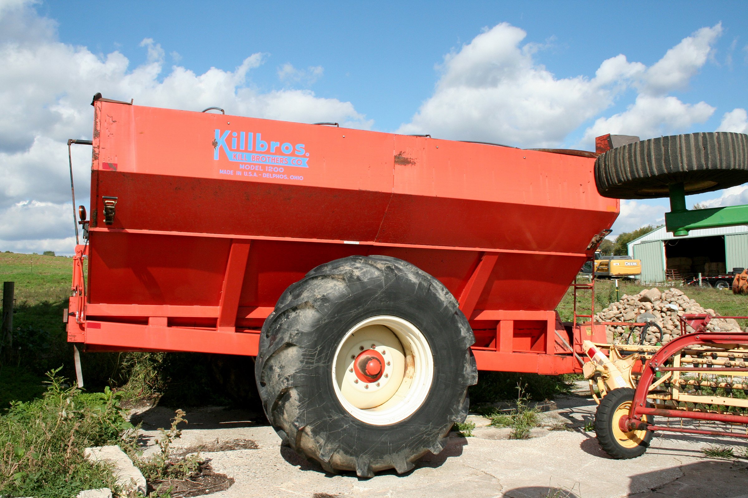 Property photo 47 - AREA FARMERS & CONTRACTORS EQUIPMENT AUCTION IN SOUTHERN CASS CO., MICHIGAN