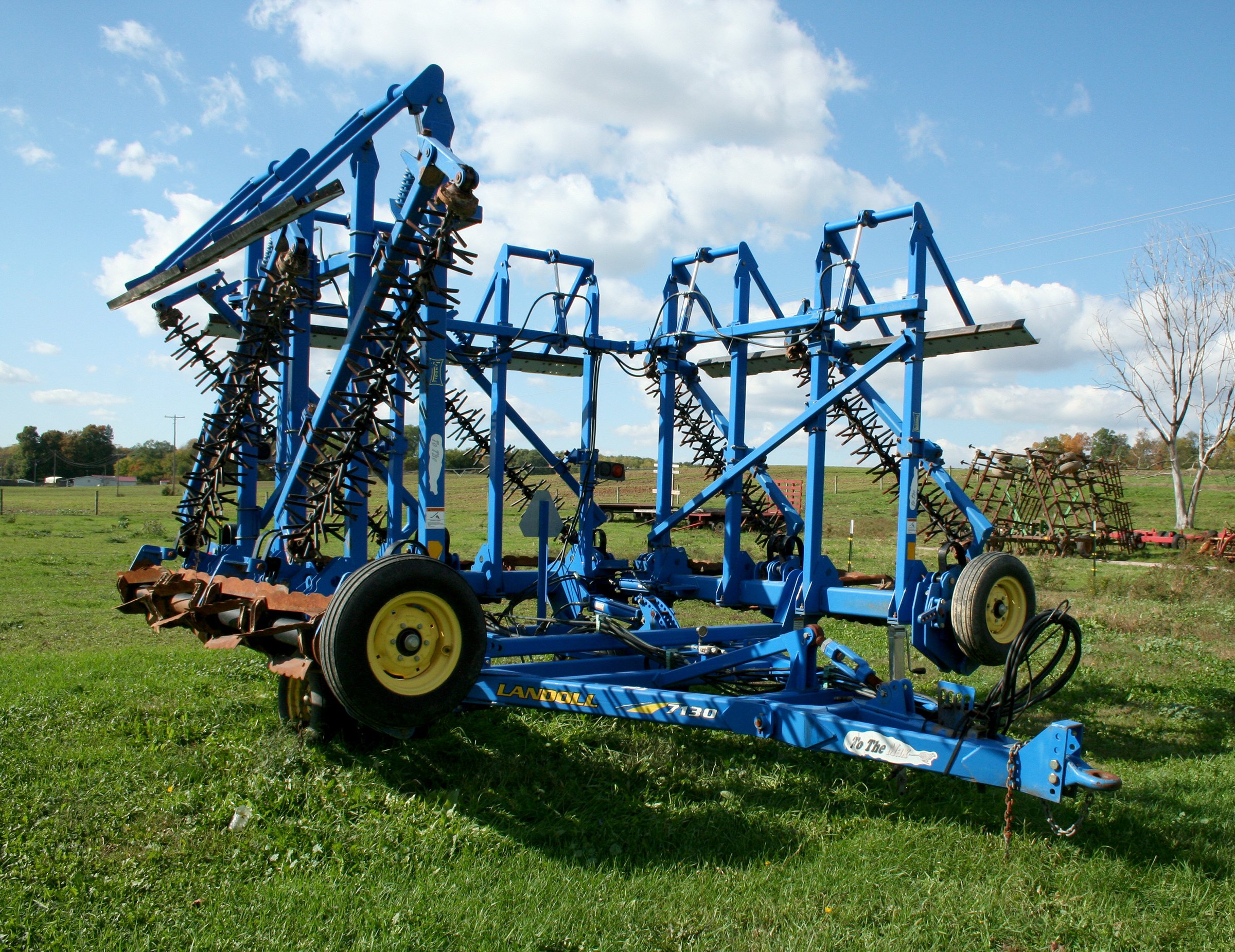 Property photo 38 - AREA FARMERS & CONTRACTORS EQUIPMENT AUCTION IN SOUTHERN CASS CO., MICHIGAN