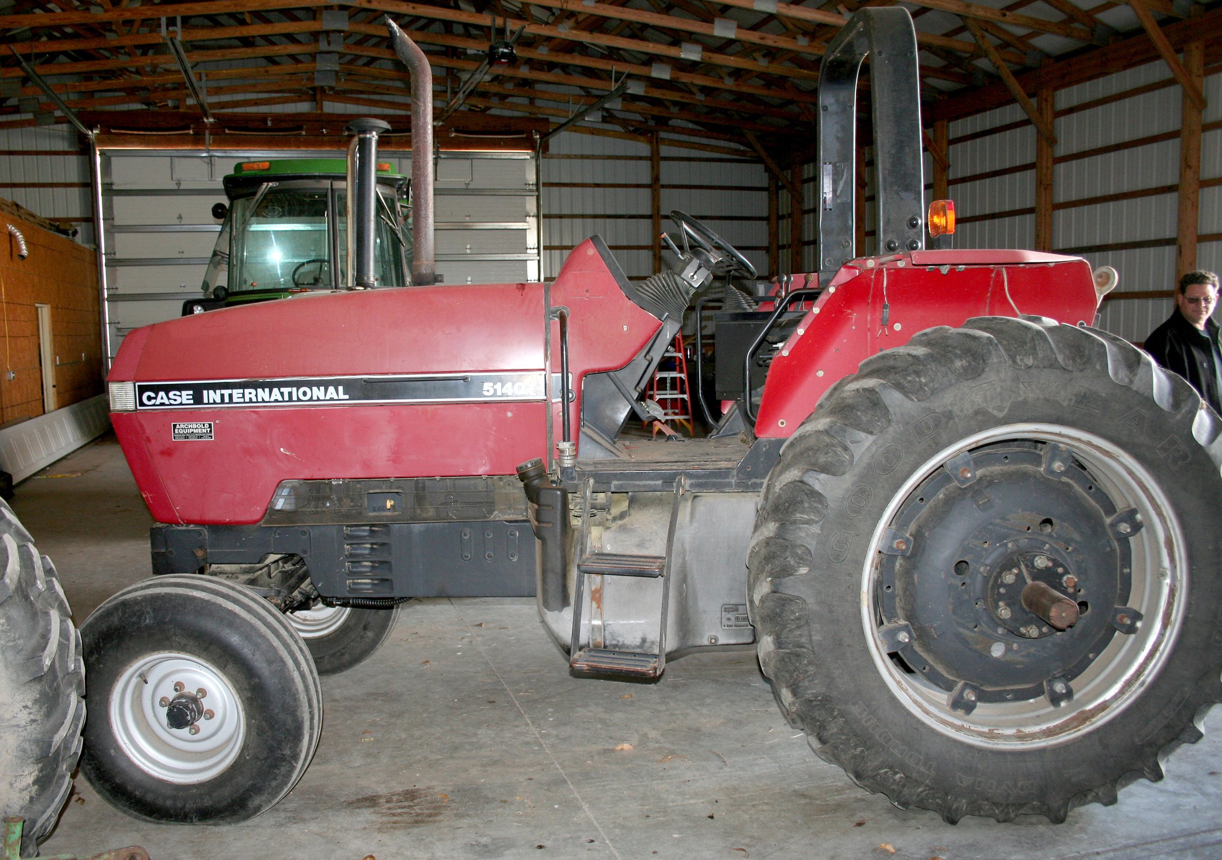 Property photo 7 - AREA FARMERS & CONTRACTORS EQUIPMENT AUCTION IN SOUTHERN CASS CO., MICHIGAN