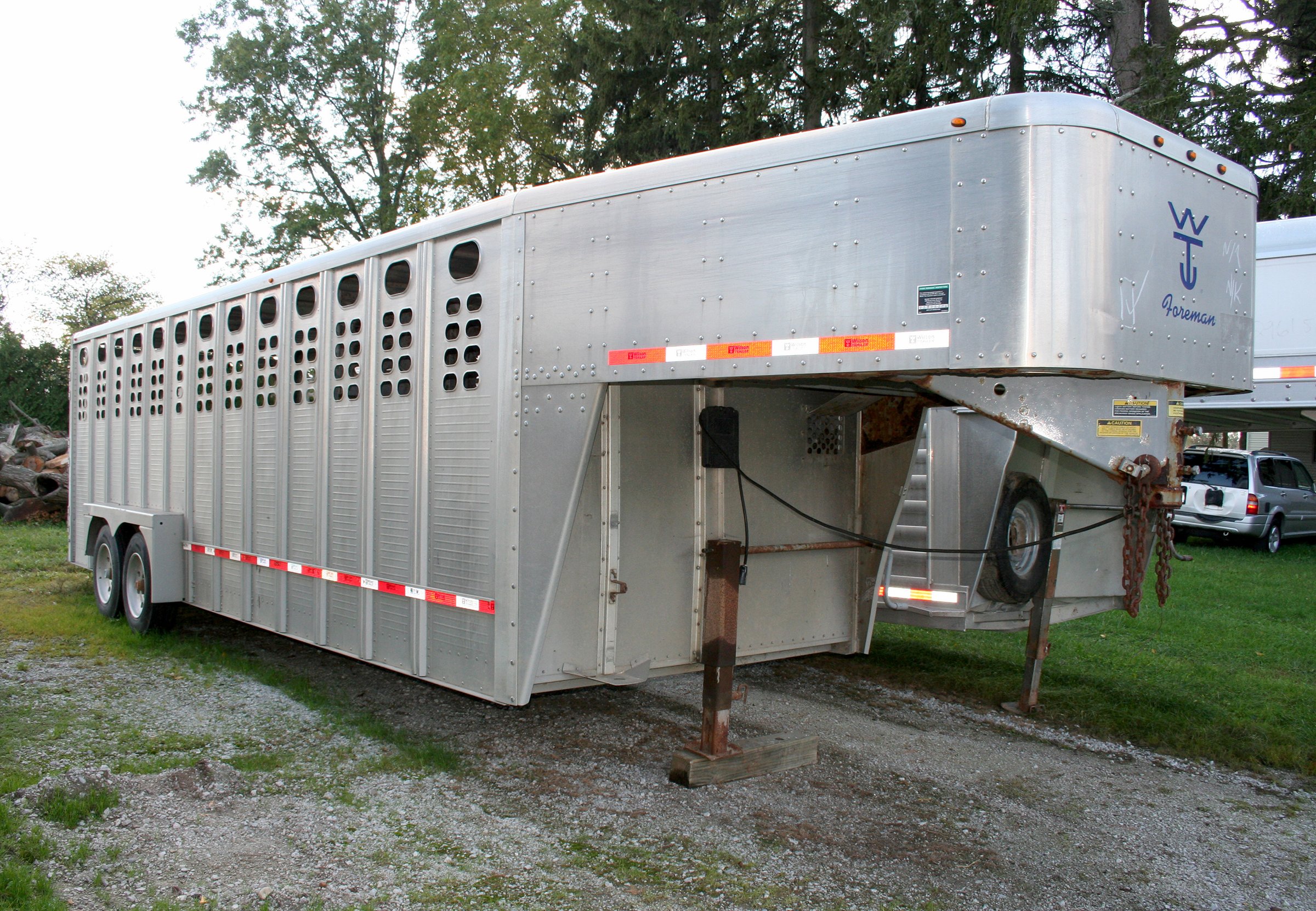 Property photo 8 - AREA FARMERS & CONTRACTORS EQUIPMENT AUCTION IN SOUTHERN CASS CO., MICHIGAN