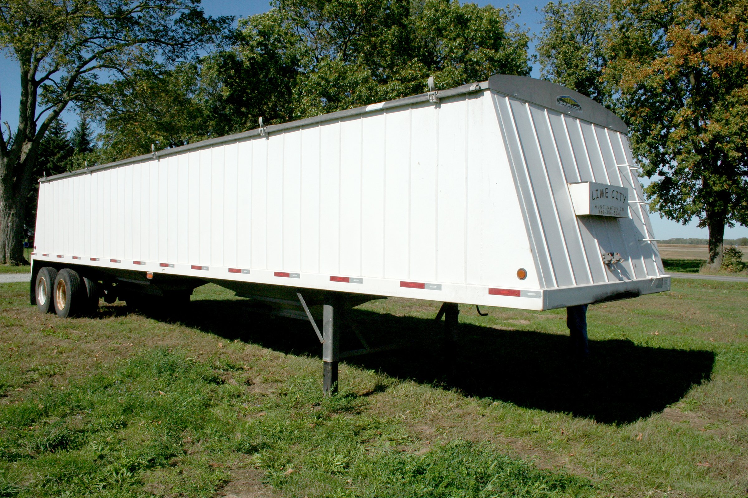 Property photo 10 - AREA FARMERS & CONTRACTORS EQUIPMENT AUCTION IN SOUTHERN CASS CO., MICHIGAN