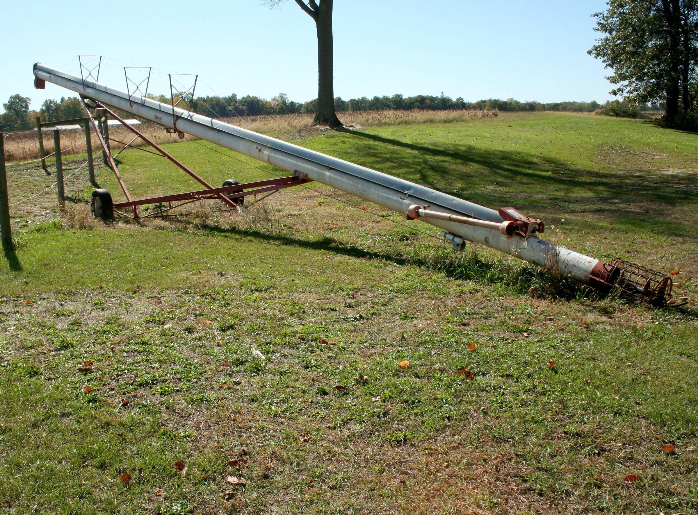 Property photo 18 - AREA FARMERS & CONTRACTORS EQUIPMENT AUCTION IN SOUTHERN CASS CO., MICHIGAN