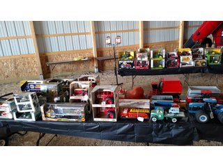 Property photo 401 - LARGE TOY AUCTION IN WHITLEY COUNTY, INDIANA