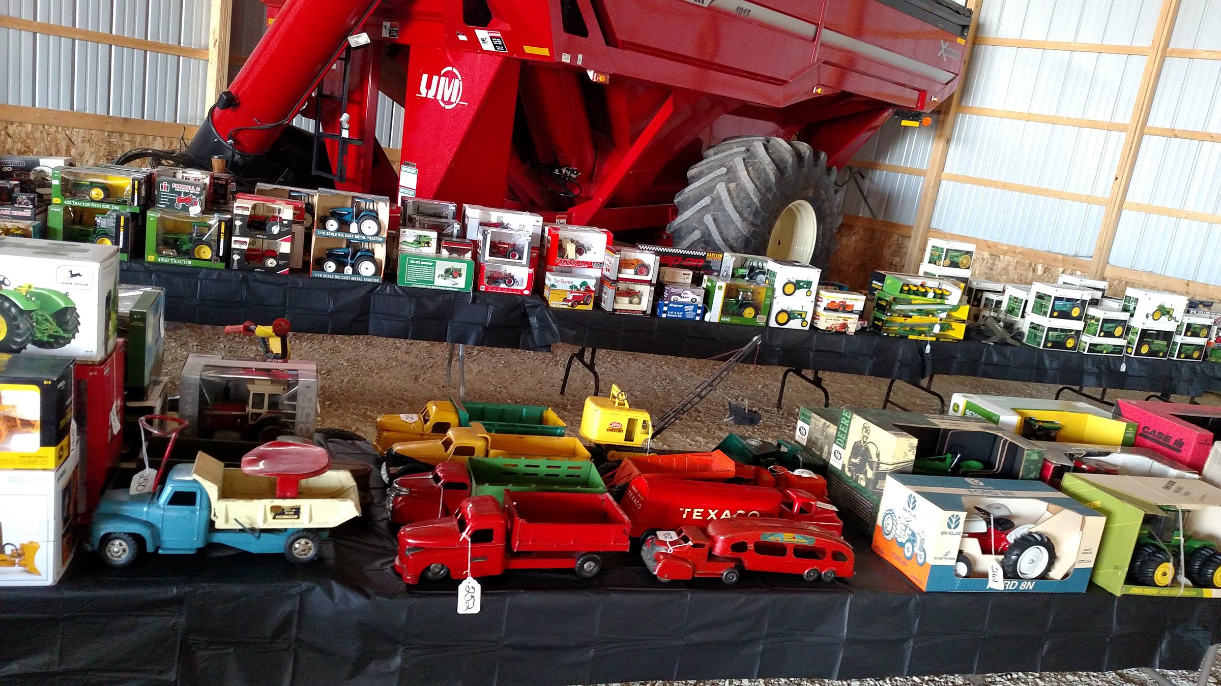 Property photo 402 - LARGE TOY AUCTION IN WHITLEY COUNTY, INDIANA