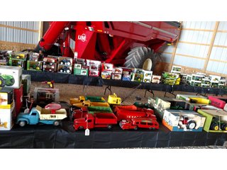 Property photo 402 - LARGE TOY AUCTION IN WHITLEY COUNTY, INDIANA