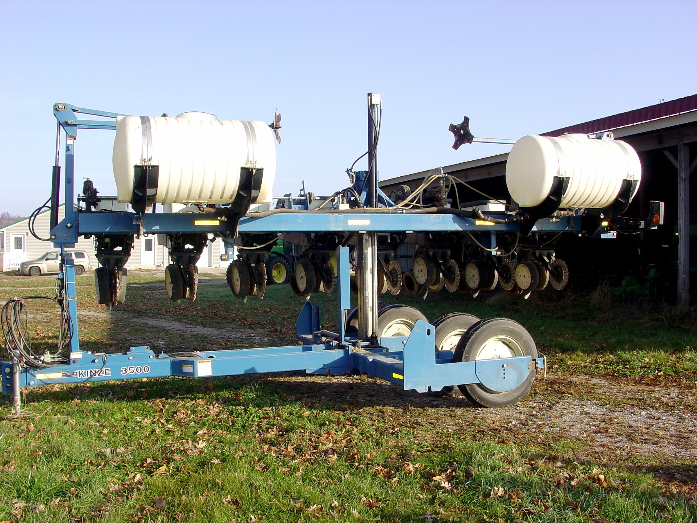 Property photo 10 - FARM EQUIPMENT AUCTION IN NOBLE CO., IN