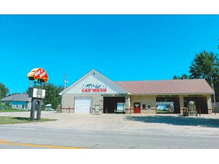 Property photo 1 - Car Wash on 2 Lots