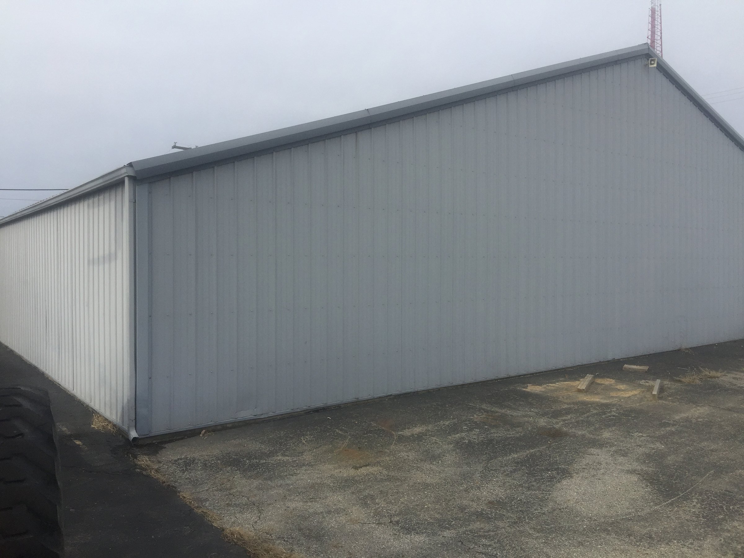 Property photo 4 - CONTRACTORS EQUIPMENT & COMMERICAL REAL ESTATE AUCTION IN NOBLE CO., INDIANA