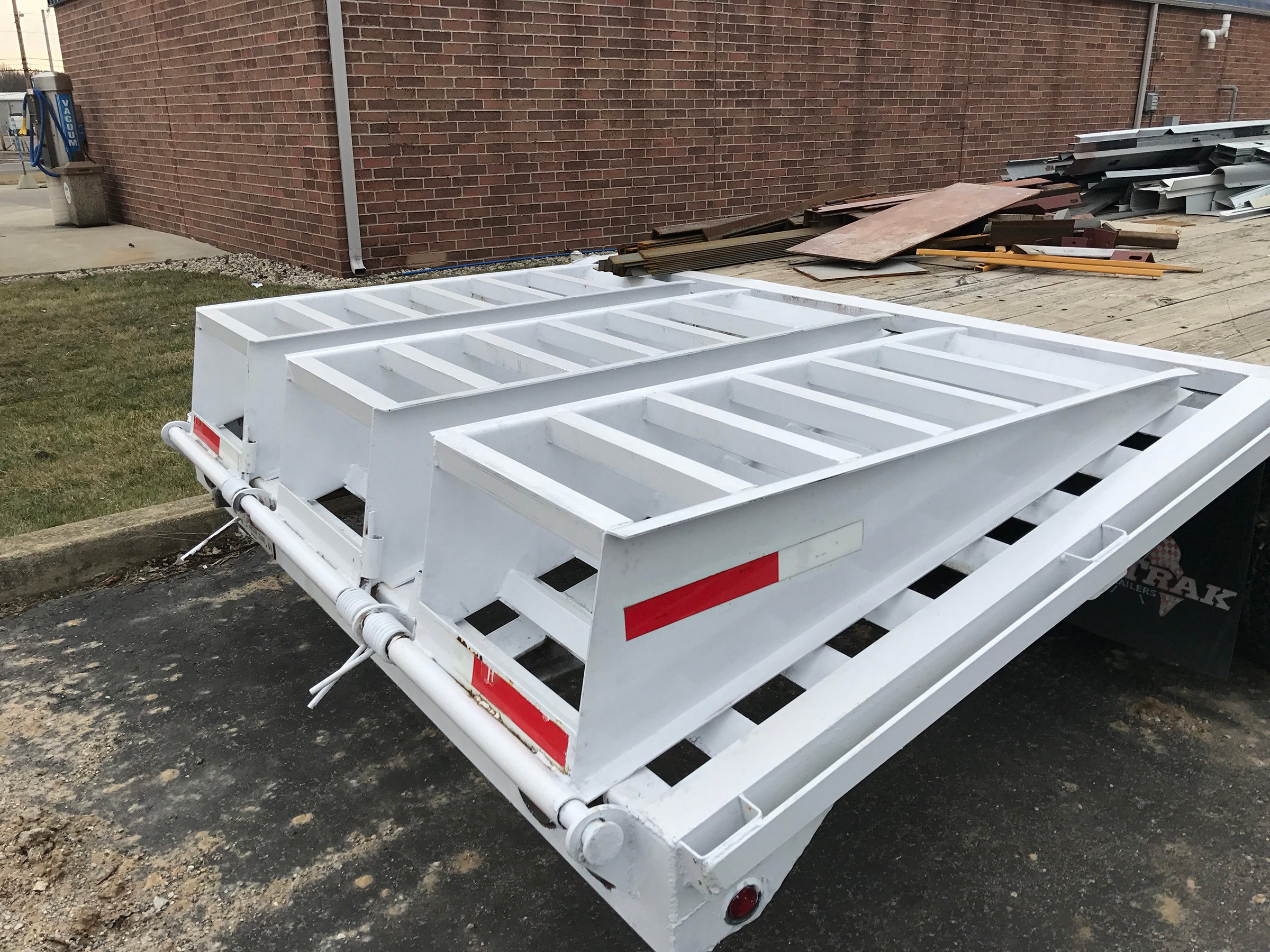 Property photo 17 - CONTRACTORS EQUIPMENT & COMMERICAL REAL ESTATE AUCTION IN NOBLE CO., INDIANA