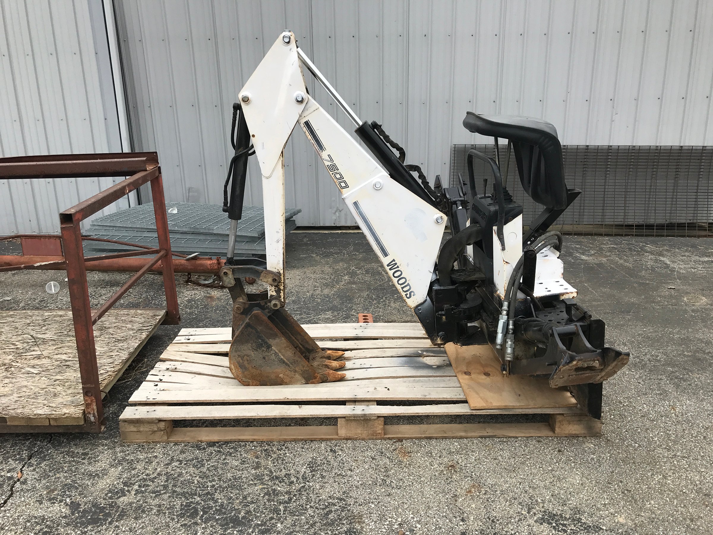 Property photo 40 - CONTRACTORS EQUIPMENT & COMMERICAL REAL ESTATE AUCTION IN NOBLE CO., INDIANA