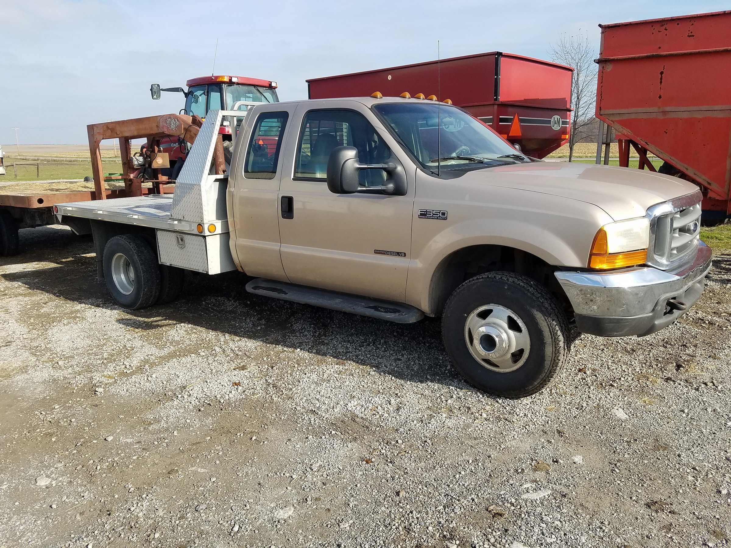 Property photo 4 - FARM EQUIPMENT AUCTION IN WHITLEY COUNTY, INDIANA