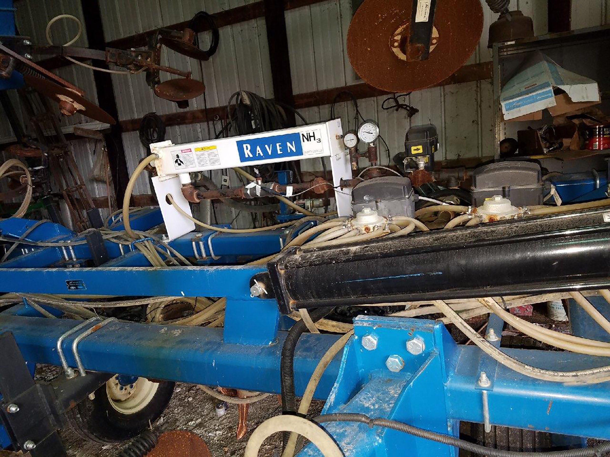Property photo 43 - FARMERS GRAIN & AG LLC EXTRA FARM EQUIPMENT AUCTION IN VAN WERT COUNTY