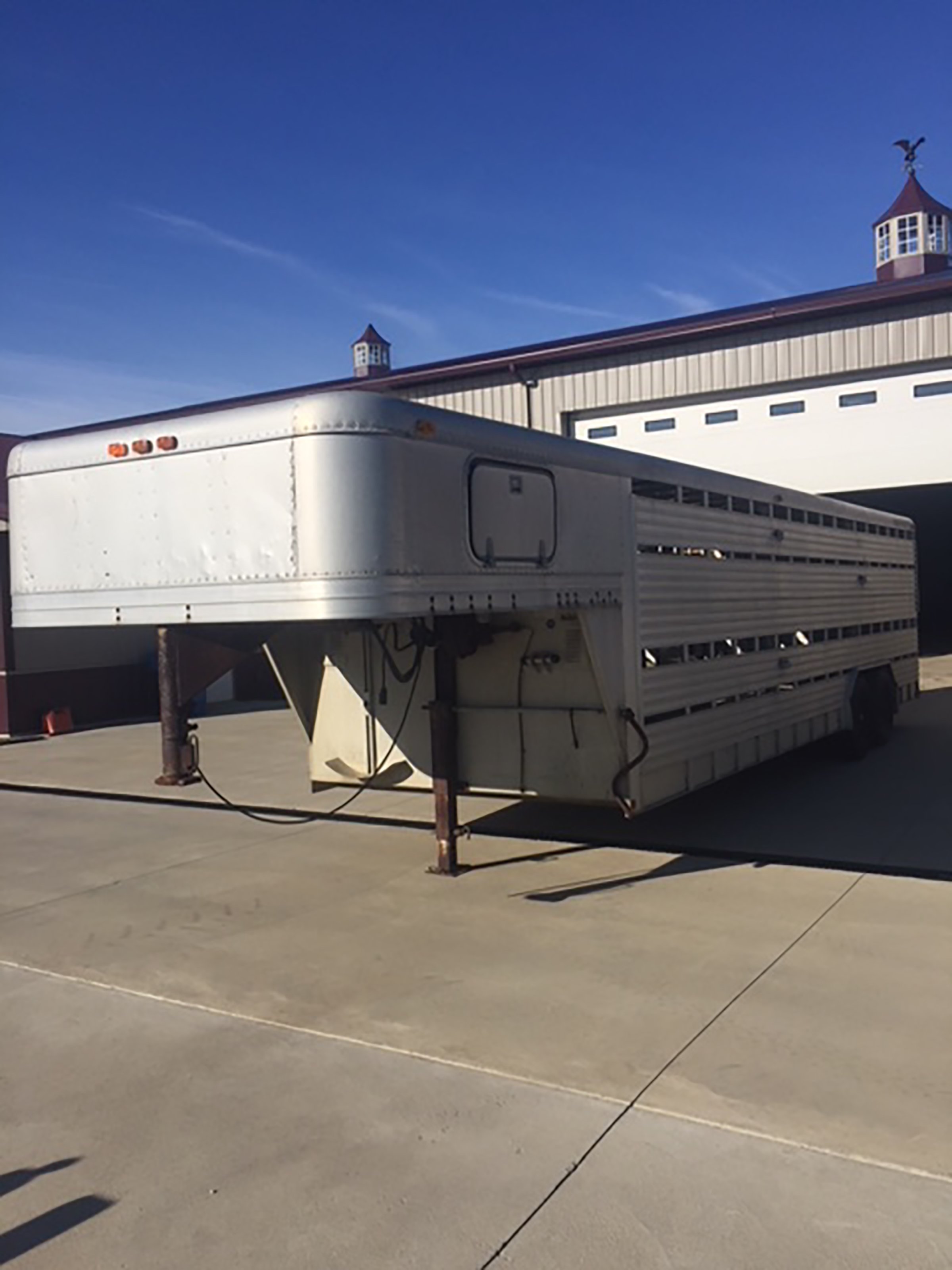Property photo 101 - FARMERS GRAIN & AG LLC EXTRA FARM EQUIPMENT AUCTION IN VAN WERT COUNTY