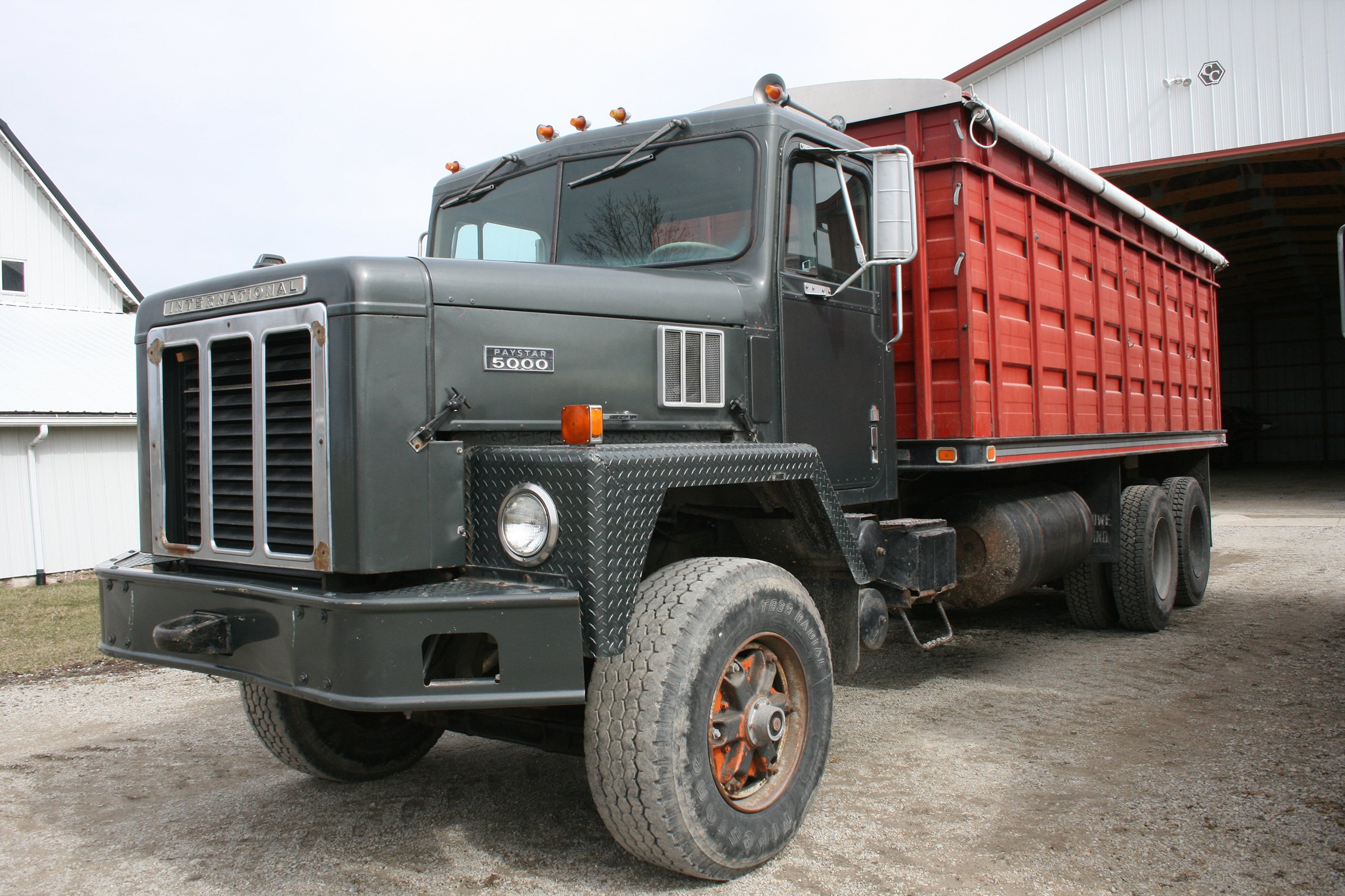 Property photo 111 - FARMERS GRAIN & AG LLC EXTRA FARM EQUIPMENT AUCTION IN VAN WERT COUNTY