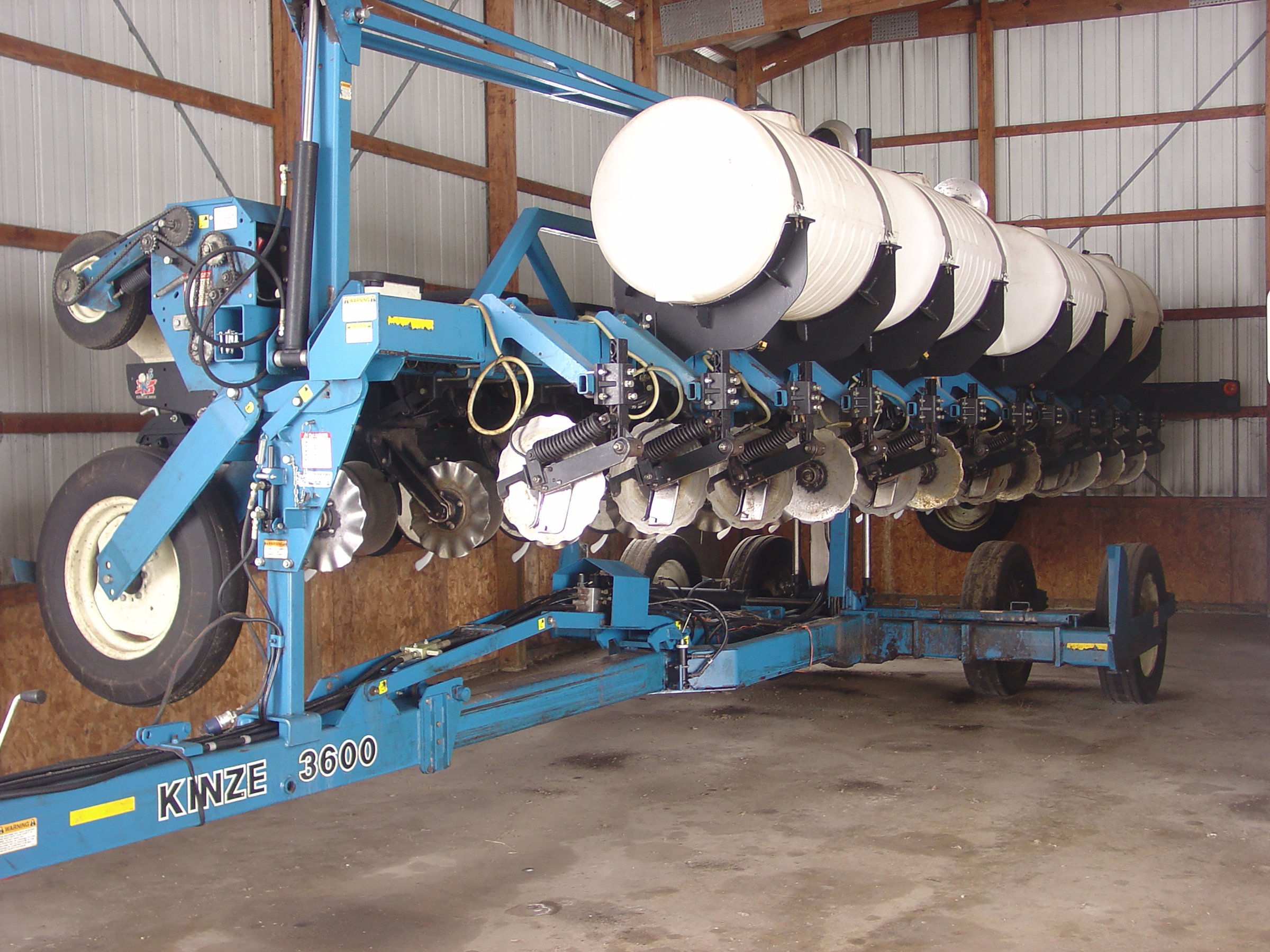 Property photo 21 - FARM EQUIPMENT AUCTION IN STARKE COUNTY, INDIANA