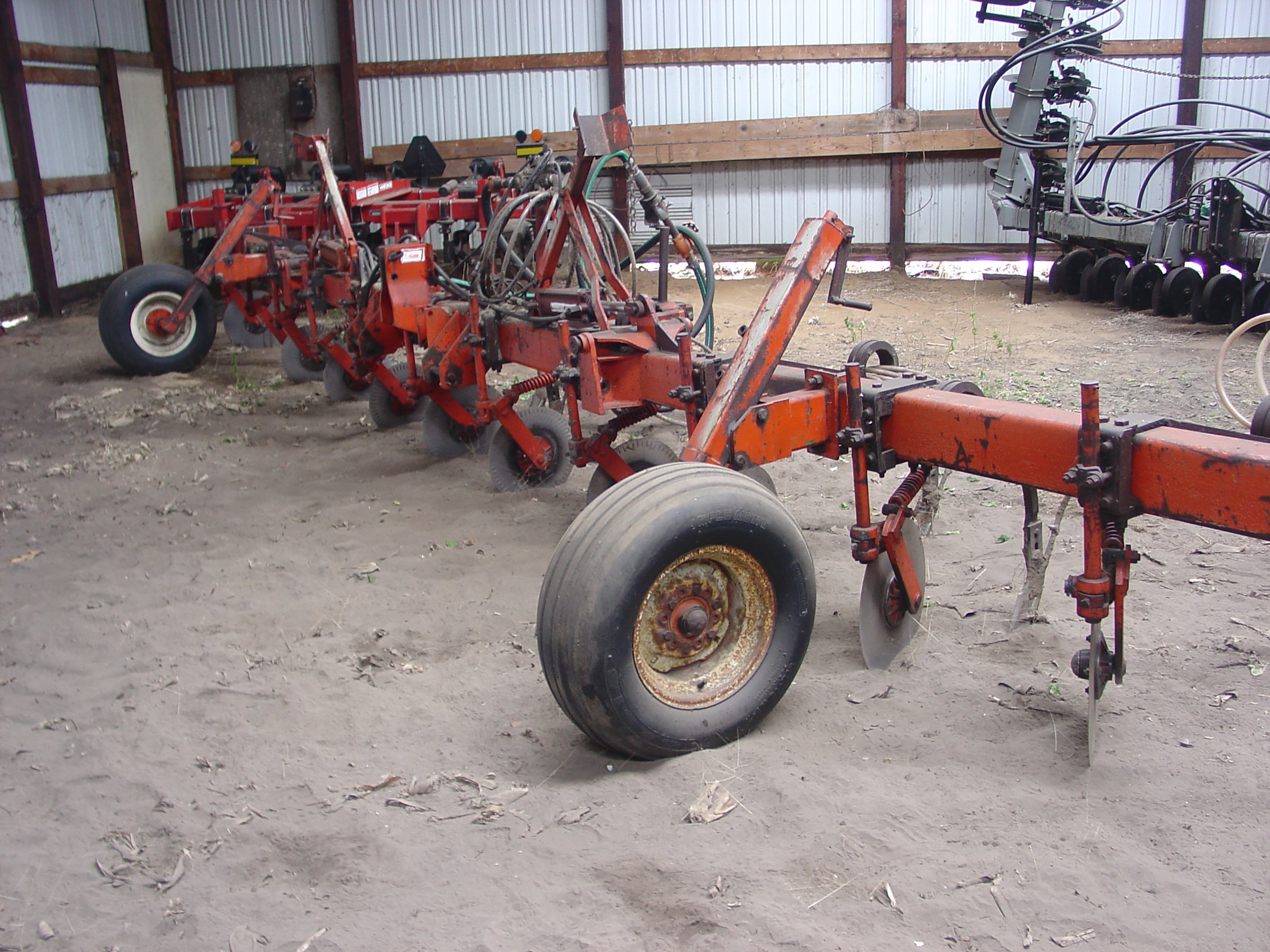 Property photo 18 - FARM EQUIPMENT AUCTION IN STARKE COUNTY, INDIANA
