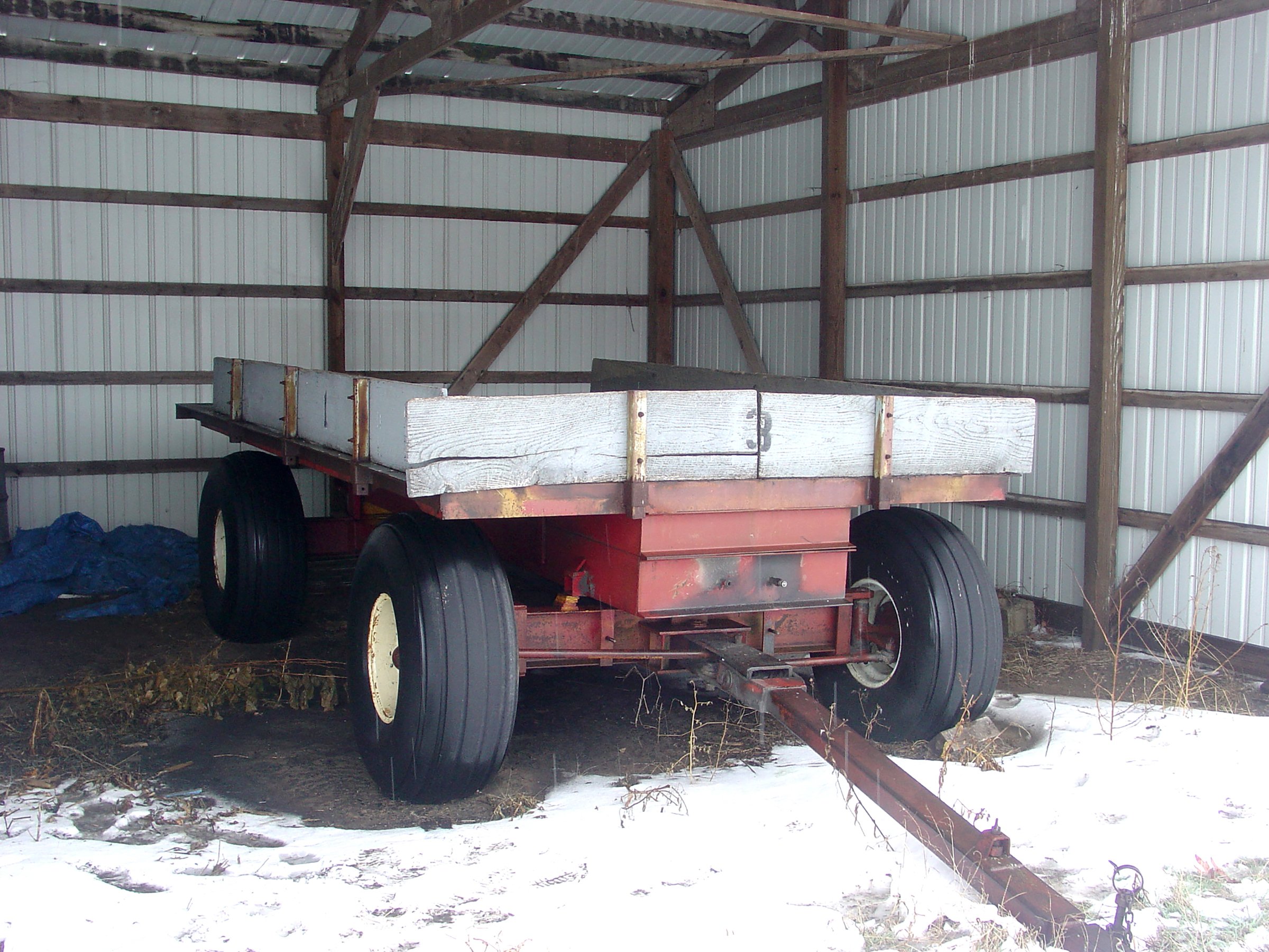 Property photo 12 - FARM EQUIPMENT AUCTION IN STARKE COUNTY, INDIANA