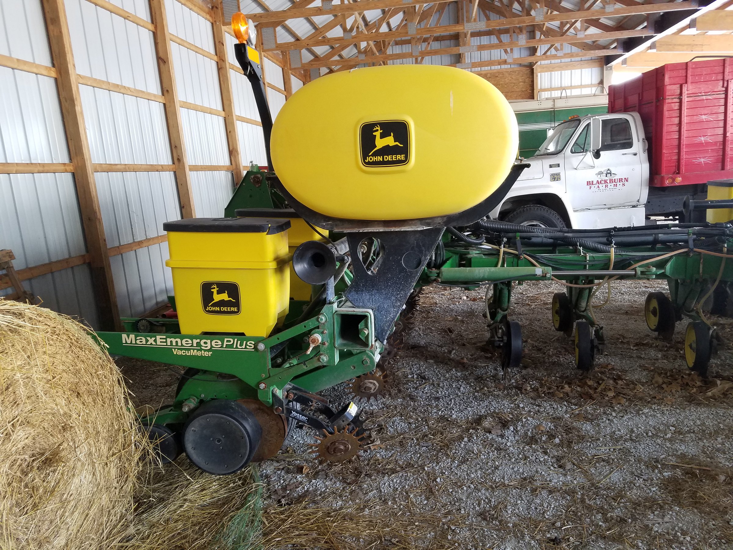 Property photo 251 - FARM EQUIPMENT AUCTION IN BRANCH COUNTY, MICHIGAN
