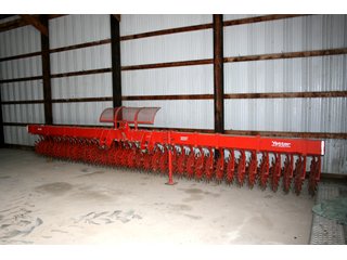 Property photo 37 - FARM EQUIPMENT AUCTION IN WELLS COUNTY, INDIANA