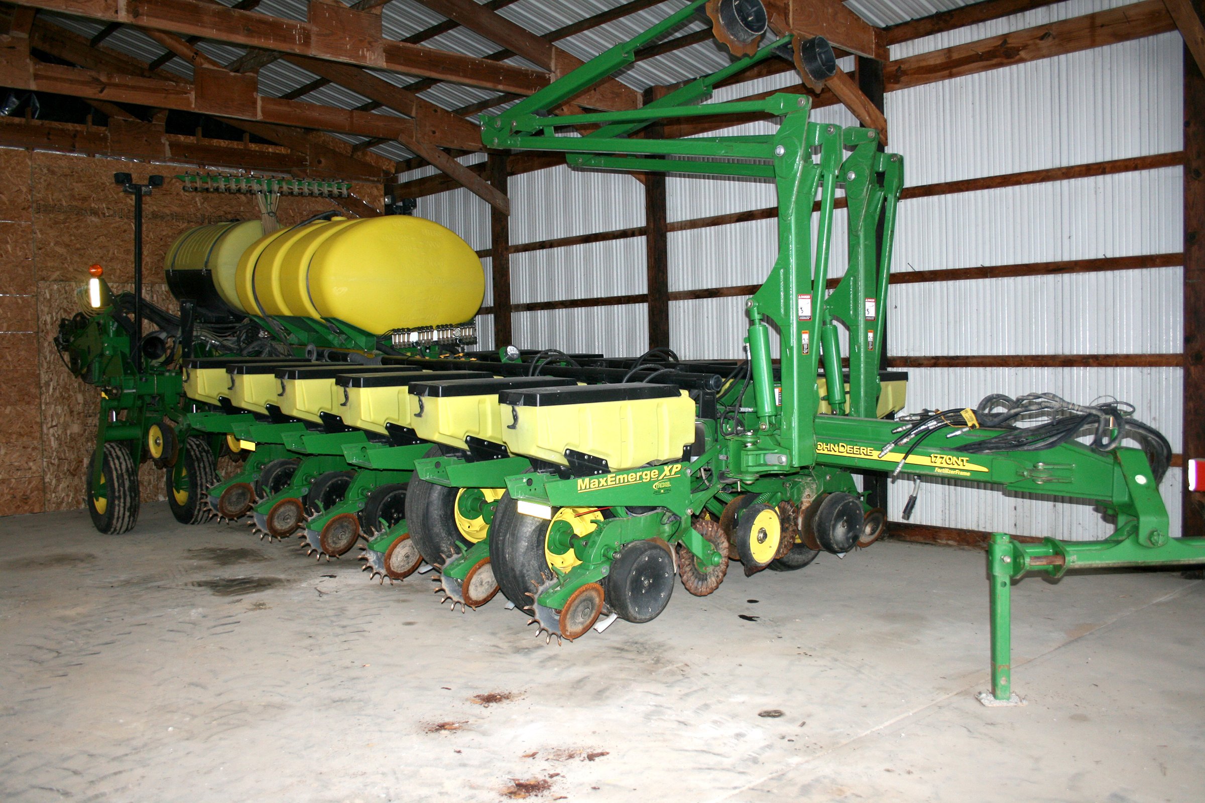 Property photo 20 - FARM EQUIPMENT AUCTION IN WELLS COUNTY, INDIANA