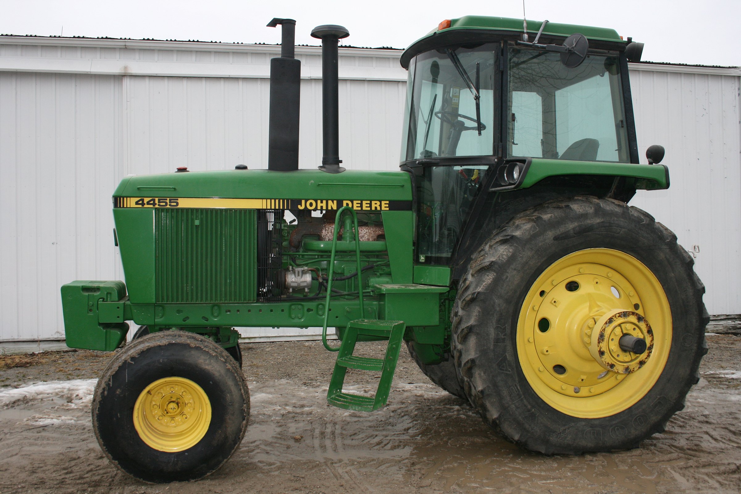 Property photo 3 - FARM EQUIPMENT AUCTION IN WELLS COUNTY, INDIANA