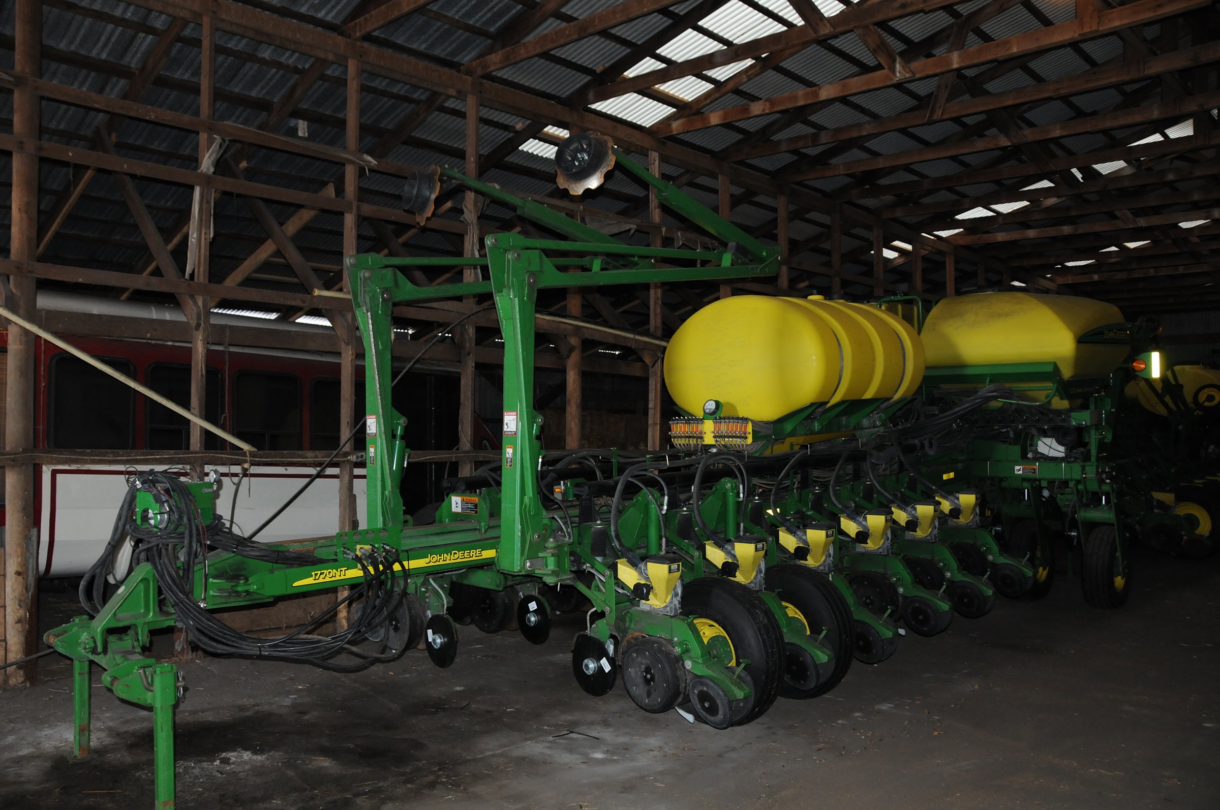 Property photo 14 - FARM EQUIPMENT AUCTION IN JASPER COUNTY, INDIANA