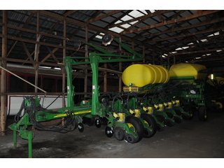 Property photo 14 - FARM EQUIPMENT AUCTION IN JASPER COUNTY, INDIANA