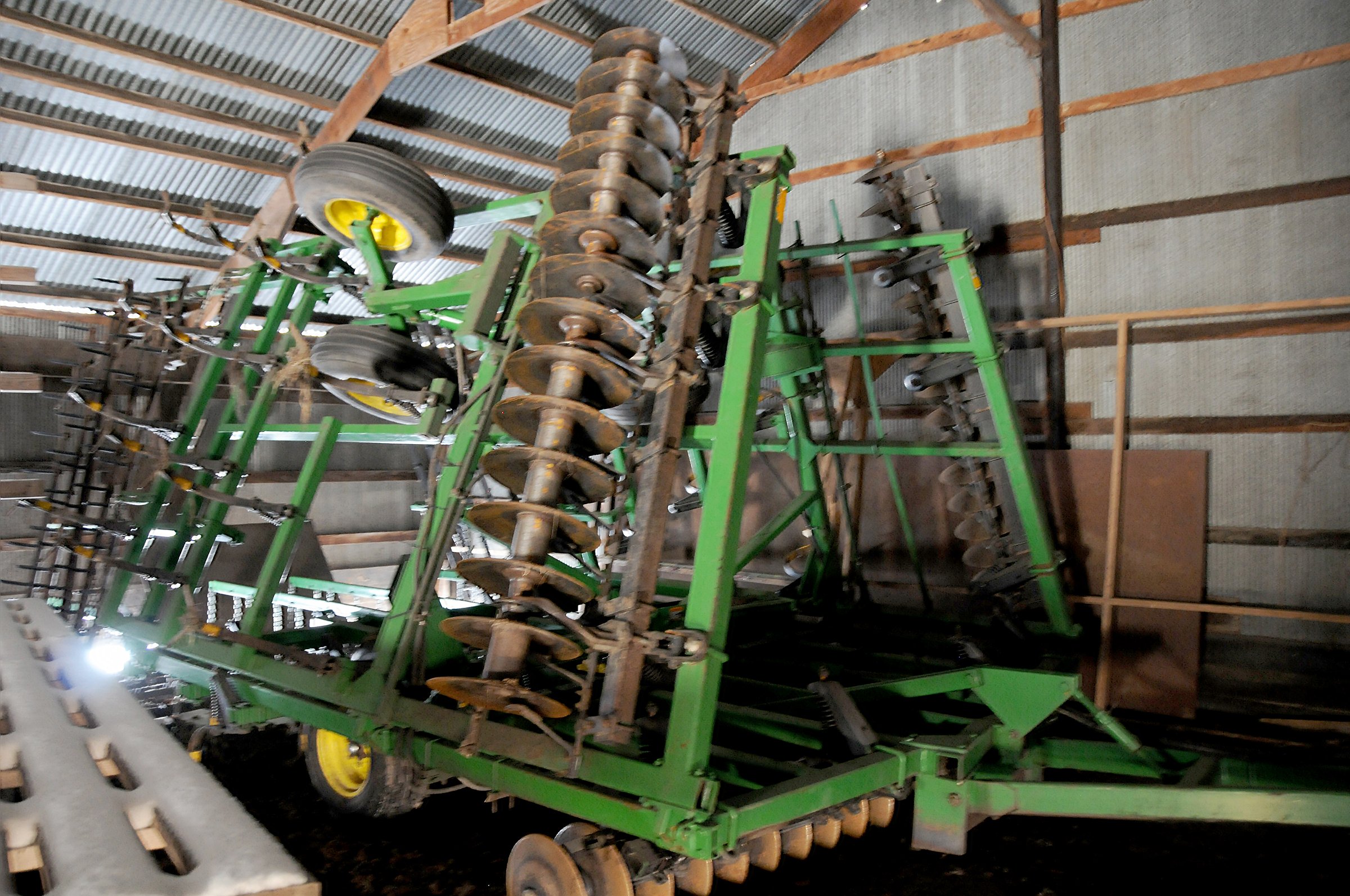 Property photo 32 - FARM EQUIPMENT AUCTION IN JASPER COUNTY, INDIANA