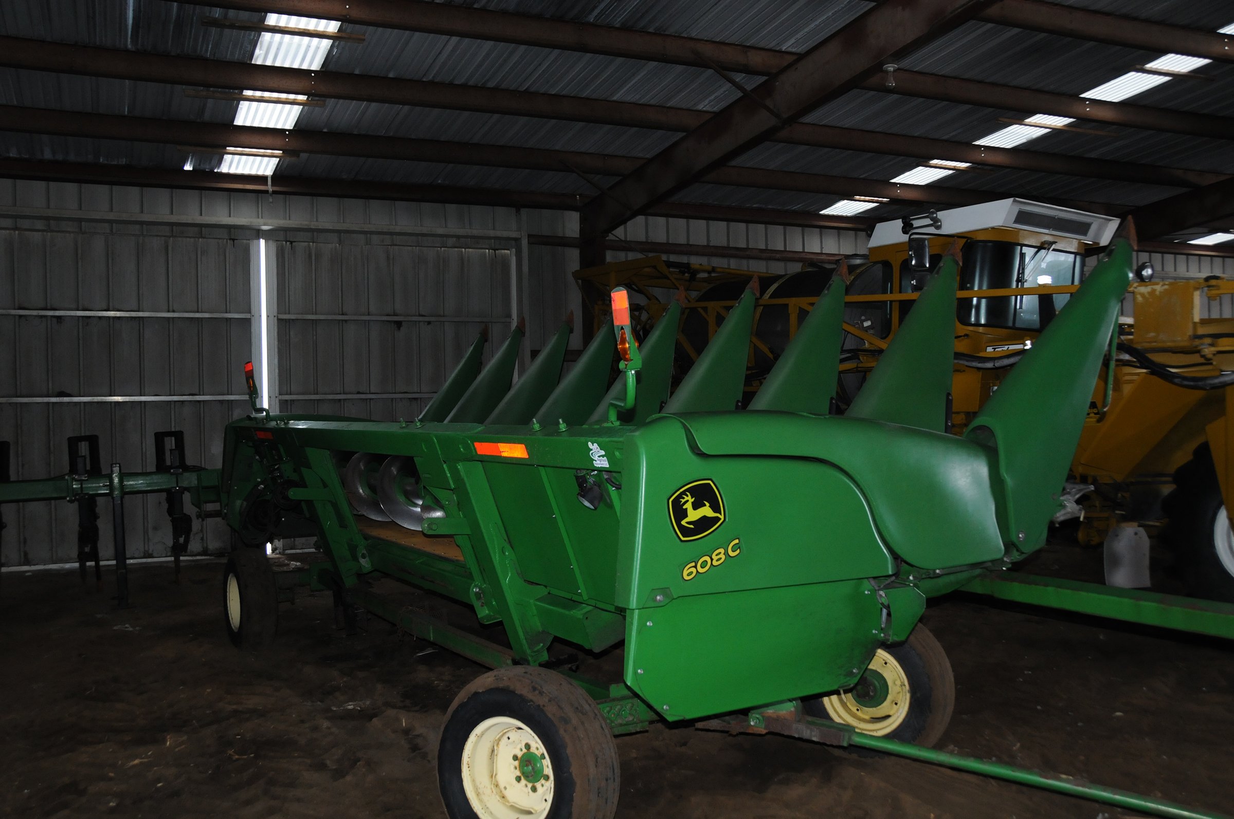 Property photo 28 - FARM EQUIPMENT AUCTION IN JASPER COUNTY, INDIANA