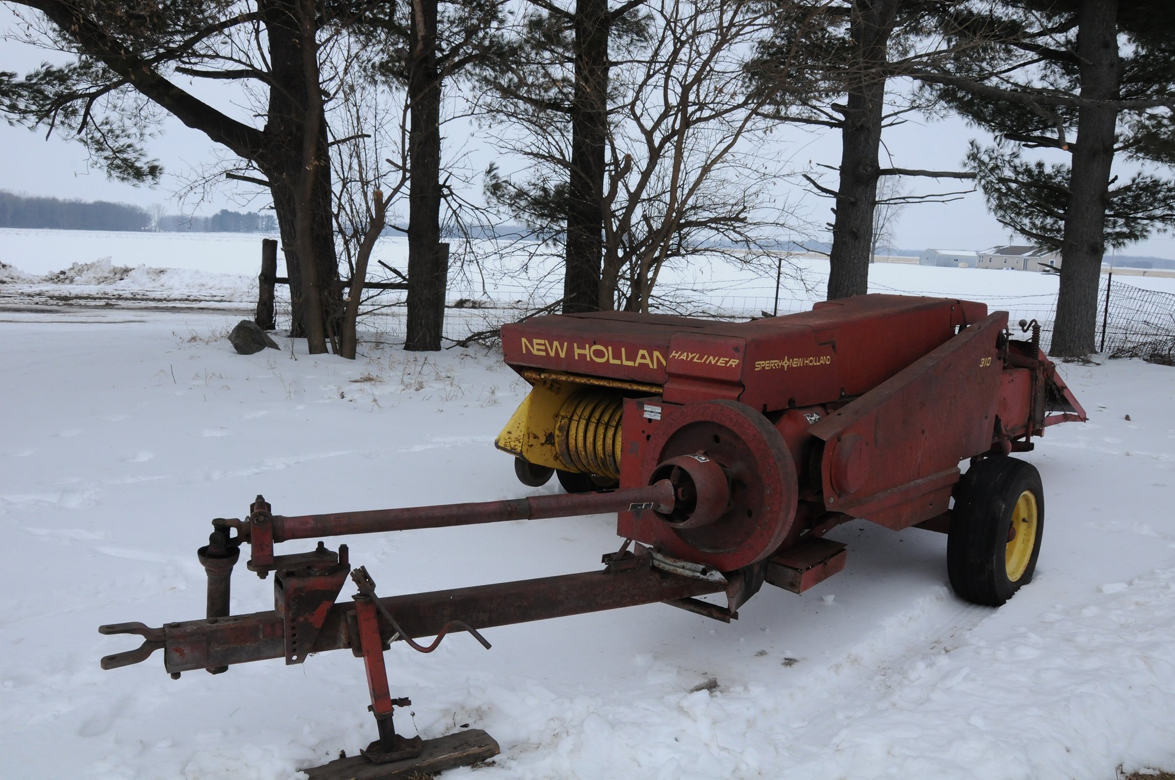 Property photo 12 - FARM EQUIPMENT AUCTION IN JASPER COUNTY, INDIANA