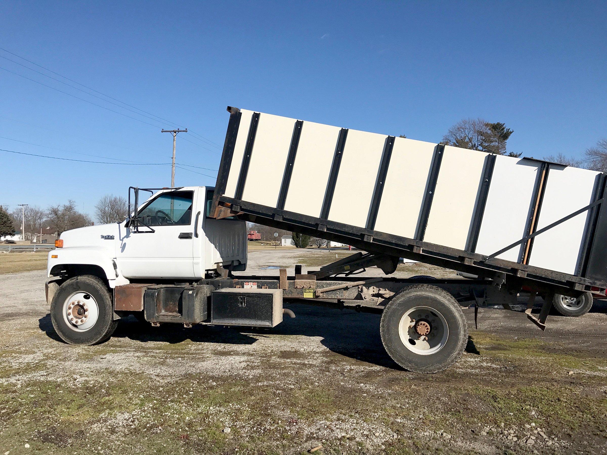 Property photo 76 - FARM EQUIPMENT AUCTION IN LAGRANGE COUNTY, INDIANA