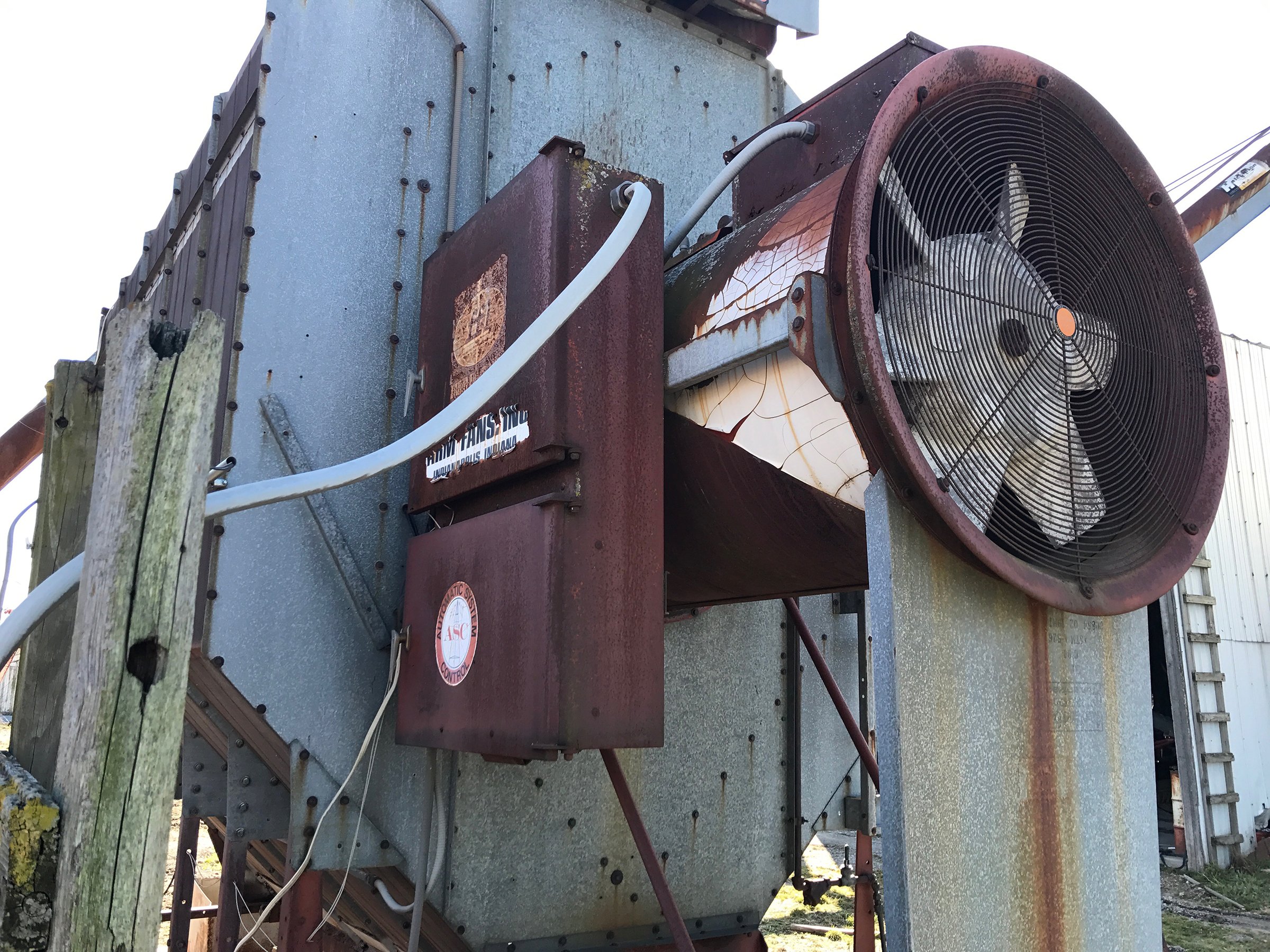 Property photo 99 - FARM EQUIPMENT AUCTION IN LAGRANGE COUNTY, INDIANA