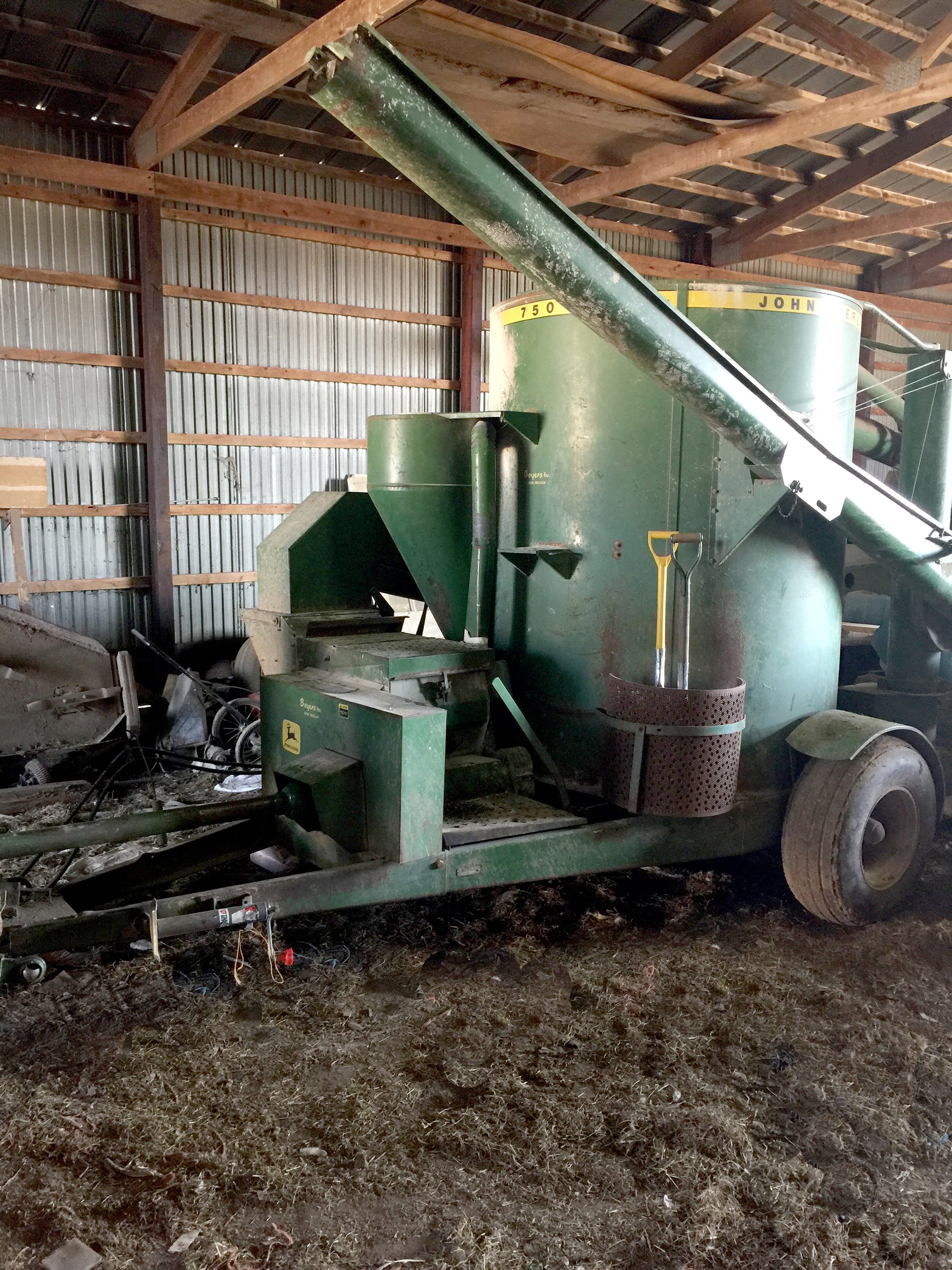 Property photo 26 - FARM EQUIPMENT AUCTION IN ST. JOSEPH COUNTY, MICHIGAN