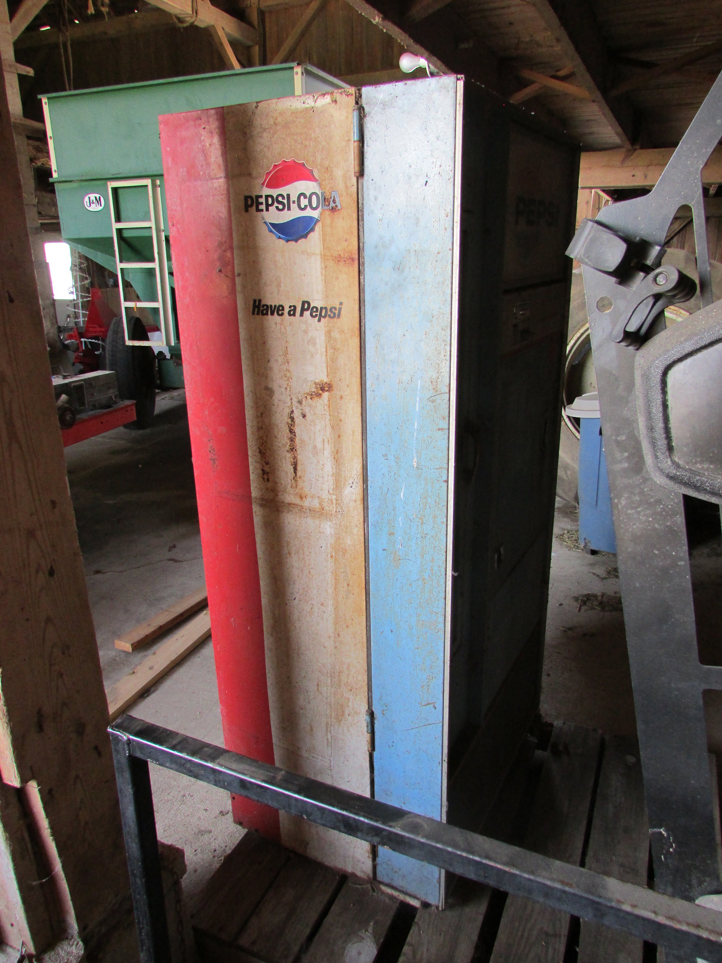 Property photo 676 - PERSONAL PROPERTY AUCTION IN DARKE COUNTY, OHIO