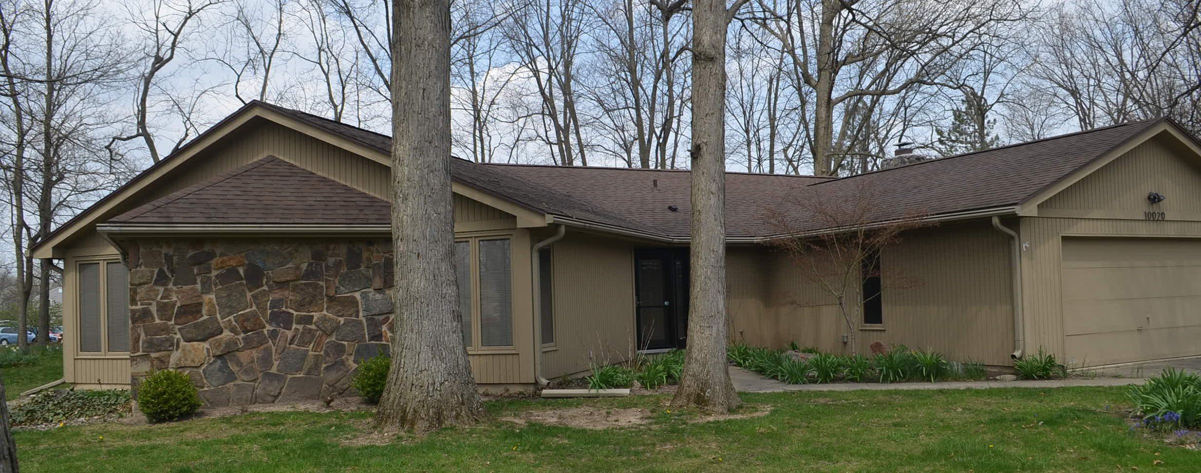 Property photo 1 - REAL ESTATE & PERSONAL PROPERTY AUCTION IN ALLEN COUNTY, INDIANA