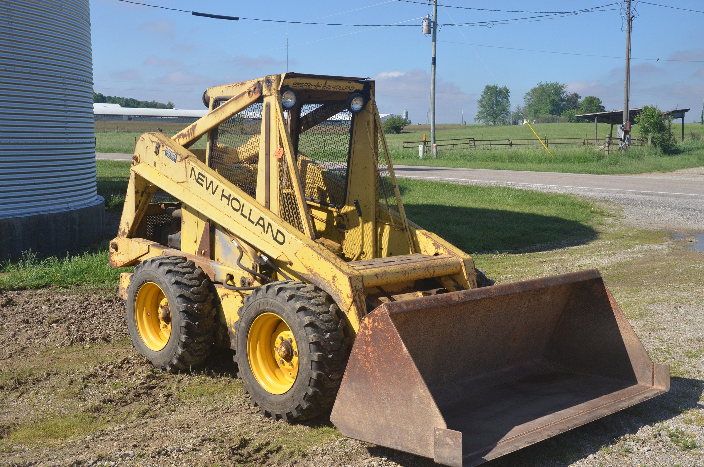 Property photo 23 - FARM EQUIPMENT AUCTION IN DARKE COUNTY, OHIO