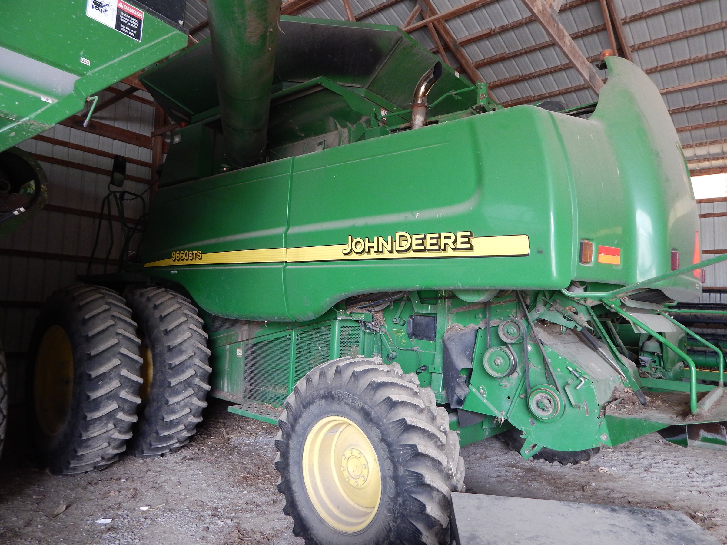 Property photo 6 - FARM EQUIPMENT AUCTION IN CARROLL COUNTY, INDIANA