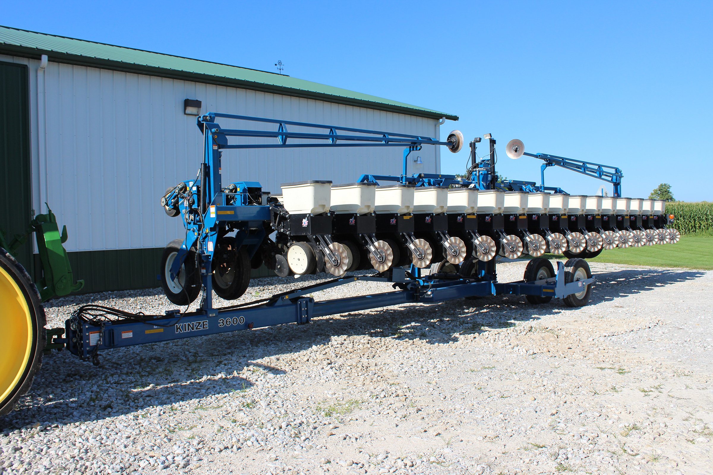 Property photo 21 - FARM EQUIPMEMT AUCTION IN MADISON COUNTY, INDIANA