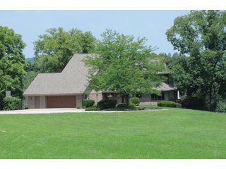 TRACT 2 - REAL ESTATE AUCTION - 2 PRESTIGUOUS HOMES - 66+/- ACRES IN 5 TRACTS IN NOBLE COUNTY, INDIANA