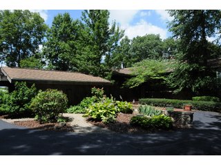 TRACT 4 - REAL ESTATE AUCTION - 2 PRESTIGUOUS HOMES - 66+/- ACRES IN 5 TRACTS IN NOBLE COUNTY, INDIANA