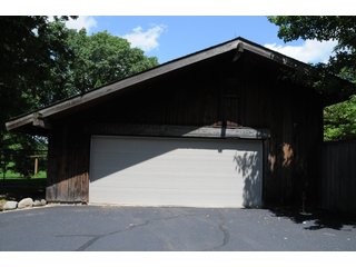 TRACT 4 - REAL ESTATE AUCTION - 2 PRESTIGUOUS HOMES - 66+/- ACRES IN 5 TRACTS IN NOBLE COUNTY, INDIANA