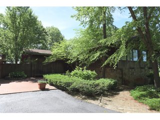 TRACT 4 - REAL ESTATE AUCTION - 2 PRESTIGUOUS HOMES - 66+/- ACRES IN 5 TRACTS IN NOBLE COUNTY, INDIANA