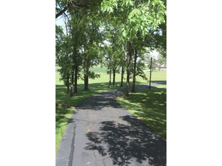 TRACT 4 - REAL ESTATE AUCTION - 2 PRESTIGUOUS HOMES - 66+/- ACRES IN 5 TRACTS IN NOBLE COUNTY, INDIANA