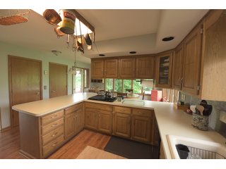 TRACT 2 - REAL ESTATE AUCTION - 2 PRESTIGUOUS HOMES - 66+/- ACRES IN 5 TRACTS IN NOBLE COUNTY, INDIANA