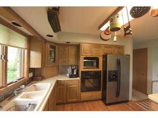 TRACT 2 - REAL ESTATE AUCTION - 2 PRESTIGUOUS HOMES - 66+/- ACRES IN 5 TRACTS IN NOBLE COUNTY, INDIANA